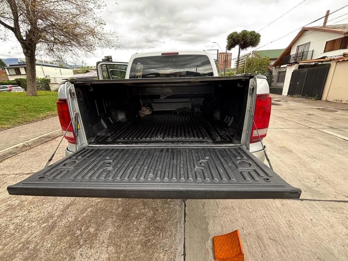 VOLKSWAGEN AMAROK 2.0 Highline 4motion At 4x4 Diesel año 2018