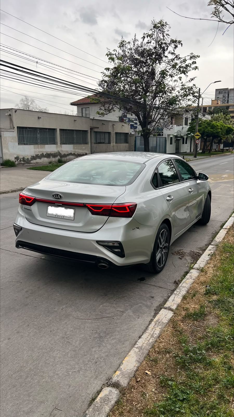 KIA MOTORS CERATO Cerato Ex 1.6l 6mt Full año 2020