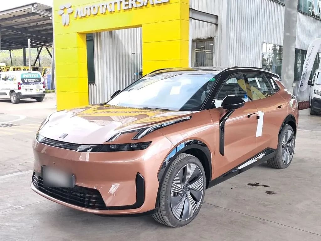 Lynk&Co 08 Halo 08 Phev 1.5 Aut 4x2 año 2027