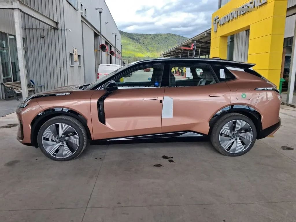 Lynk&Co 08 Halo 08 Phev 1.5 Aut 4x2 año 2027