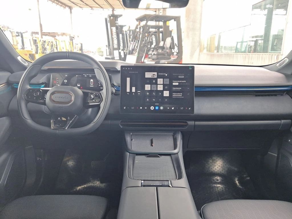 Lynk&Co 08 Halo 08 Phev 1.5 Aut 4x2 año 2027