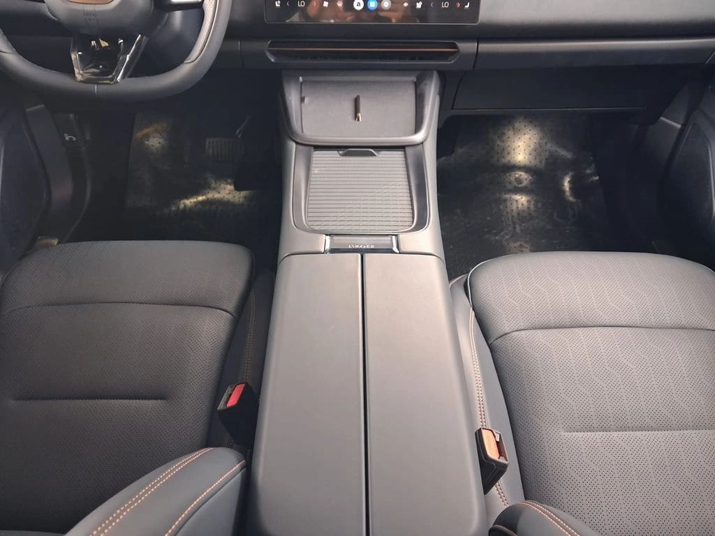 Lynk&Co 08 Halo 08 Phev 1.5 Aut 4x2 año 2027