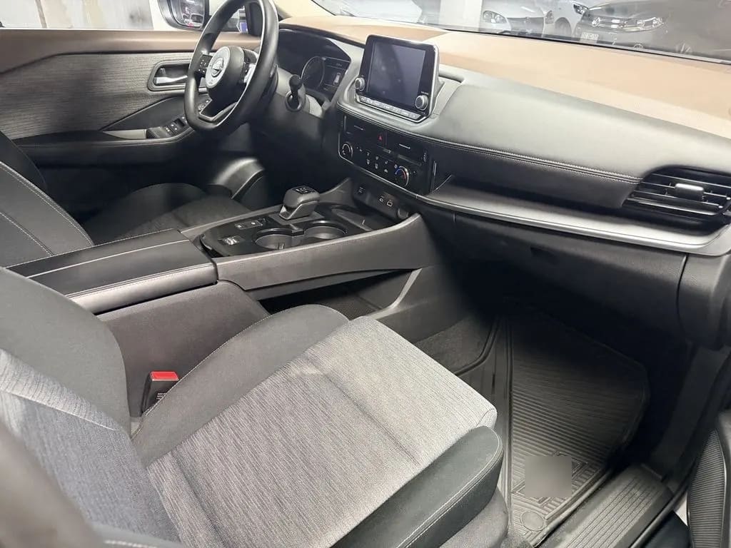 Nissan X-Trail 2.5 Sense 4x2 2row Cvt At 5p año 2026