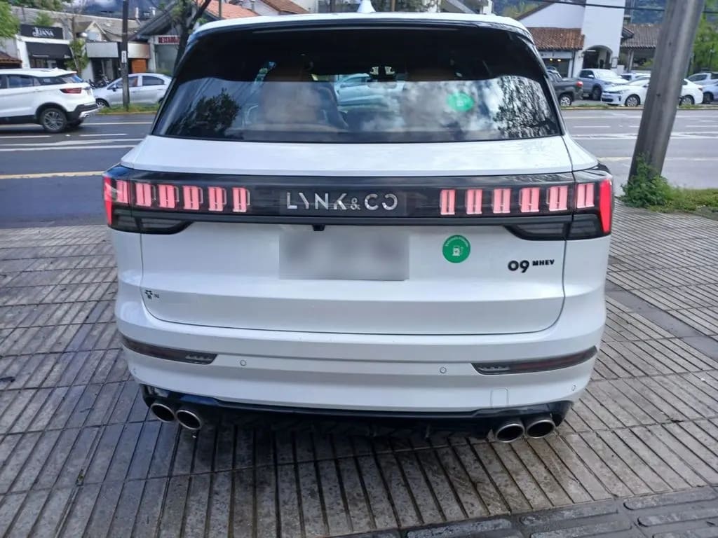 Lynk&Co 09 09 Halo 2.0t At Híbrido año 2025
