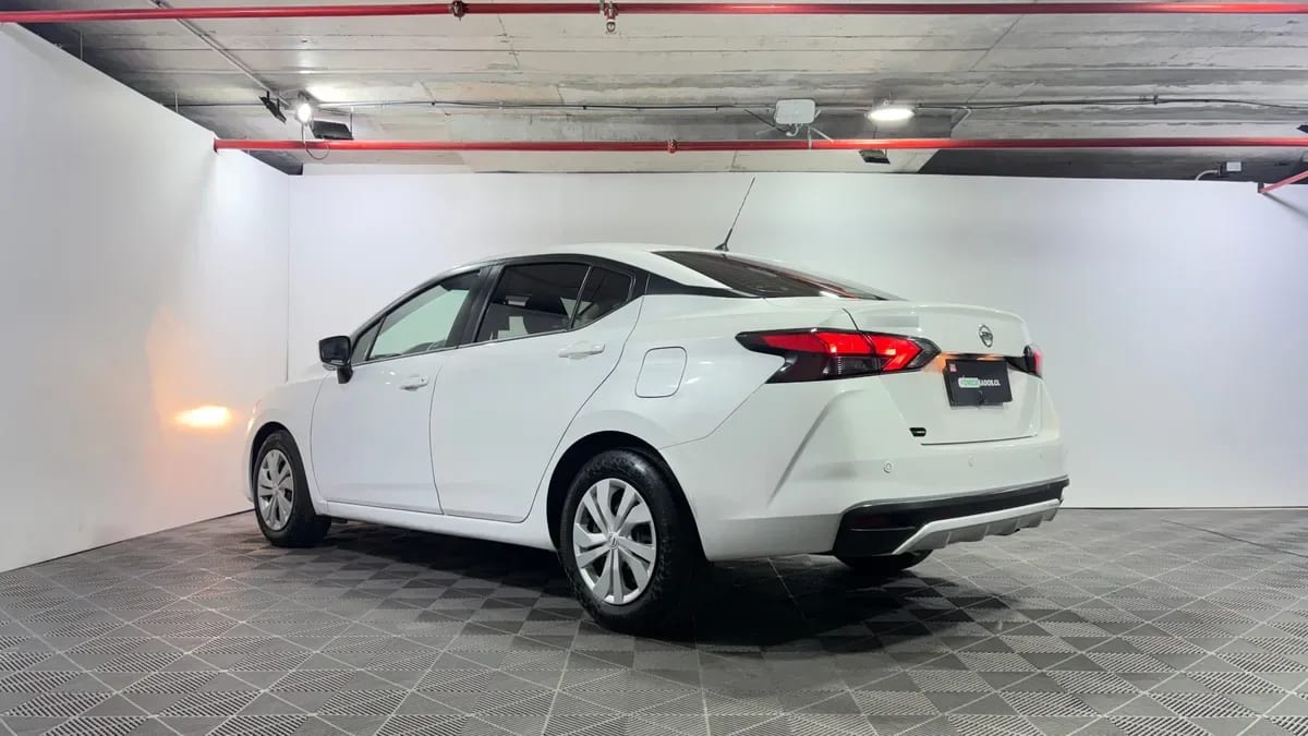 Nissan Versa 1.6 Sense At año 2021