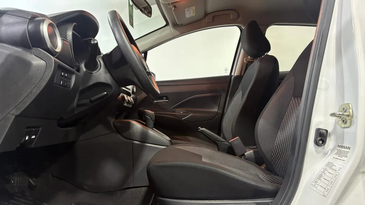 Nissan Versa 1.6 Sense At año 2021