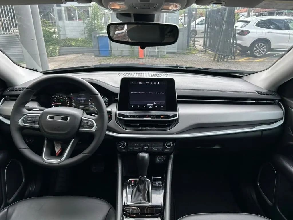 Jeep Compass Longitude 4x2 1.3 Aut año 2025