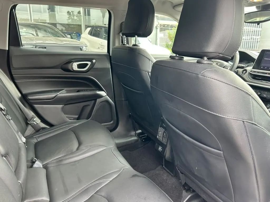 Jeep Compass Longitude 4x2 1.3 Aut año 2025