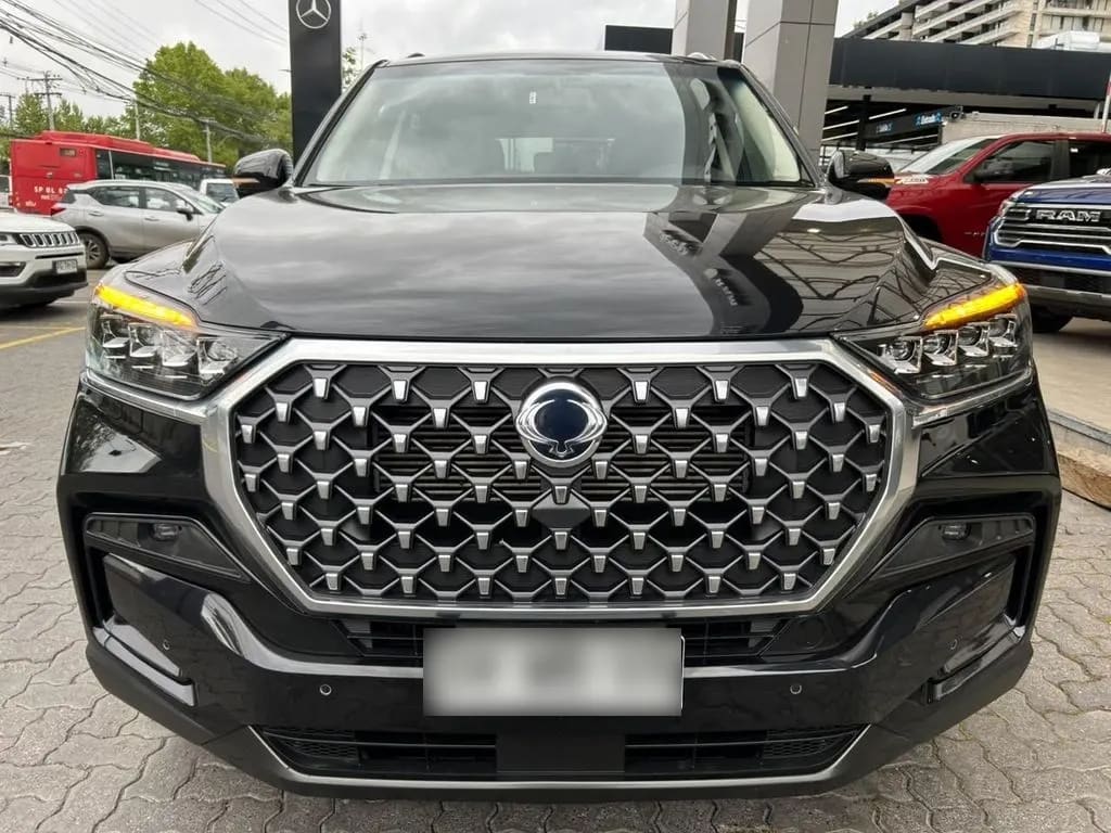 Ssangyong Rexton Glx 2wd Td 2.2 Aut año 2023