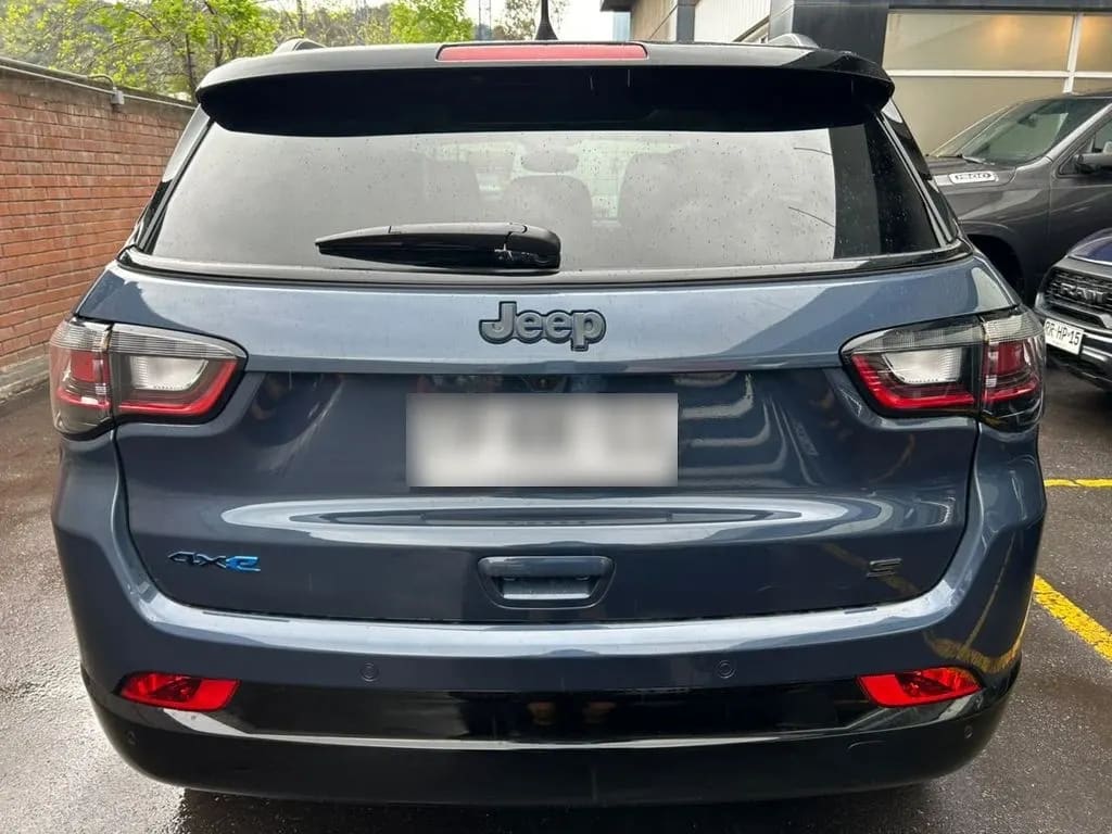 Jeep Compass 1.3 4xe Altitude Hybrid Awd At 5p año 2024