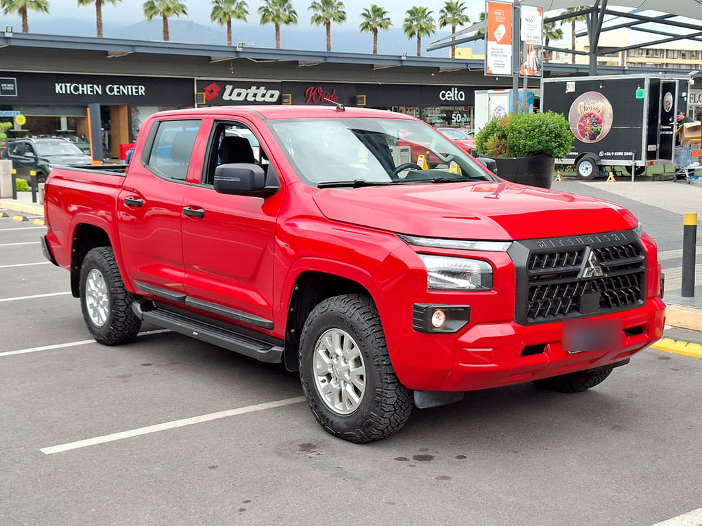 Mitsubishi L200 Katana Xrt 4x4 2.4 año 2024