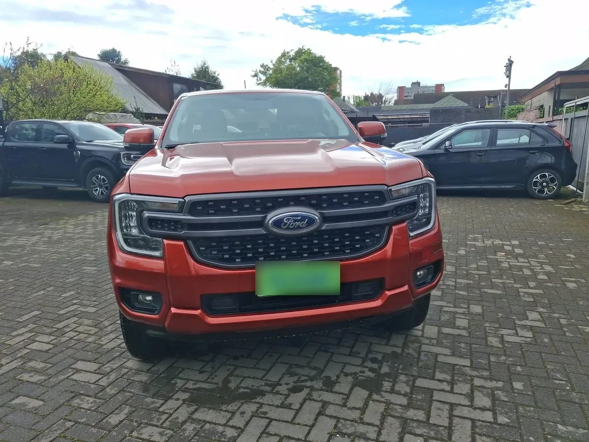 Ford Ranger 2.0 Xls Diesel 4x4 Dob. Cab. Mt 4p año 2024