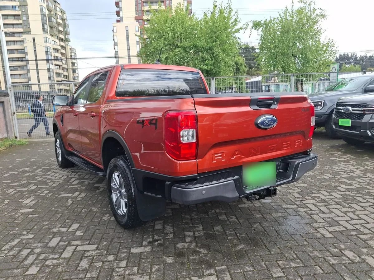 Ford Ranger 2.0 Xls Diesel 4x4 Dob. Cab. Mt 4p año 2024