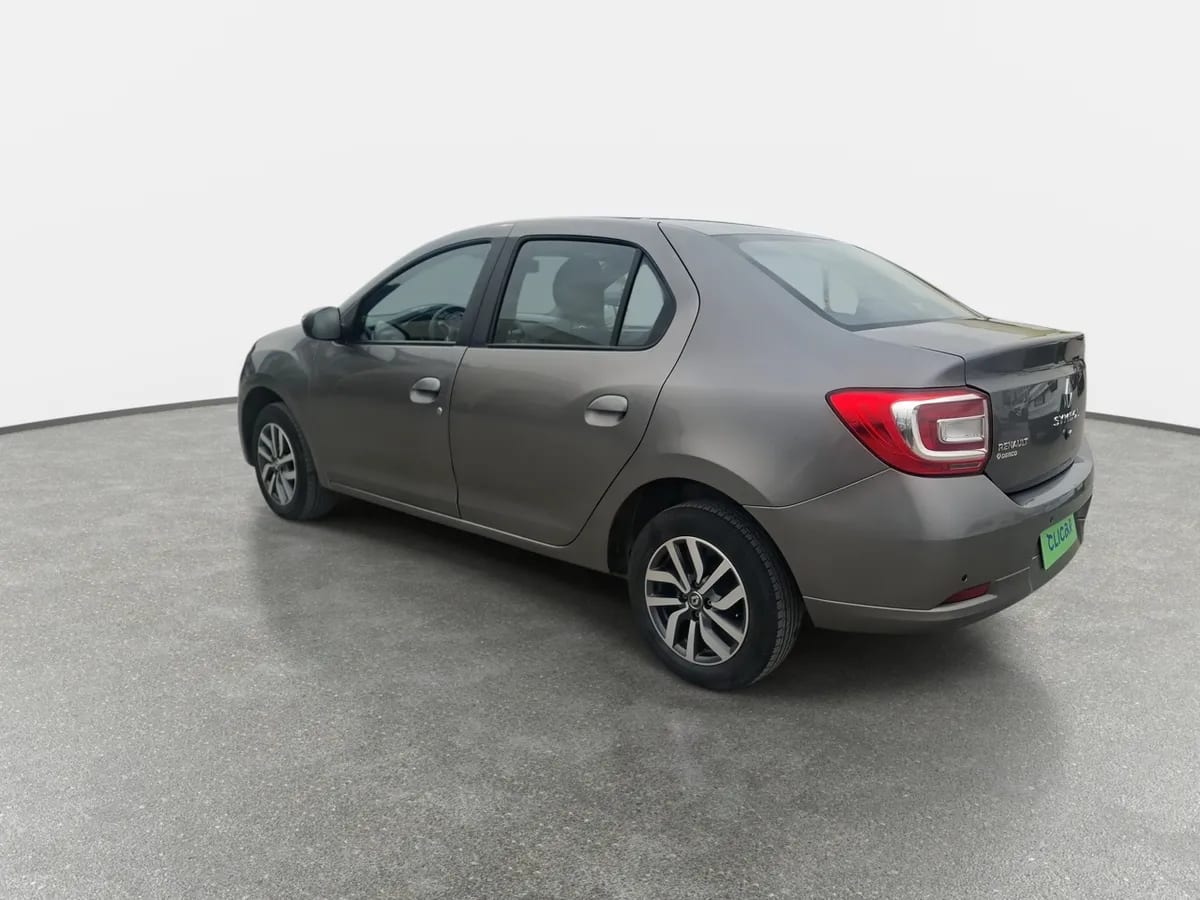 Renault Symbol 1.6 Intens Tech 4x2 Mt 4p año 2021