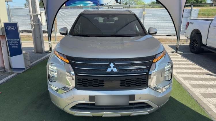 Mitsubishi Outlander 2.5 Gls Limited 4x4 At 5p año 2024