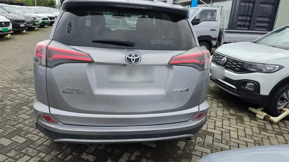 Toyota Rav 4 2.5 4x2 Super Lujo At 5p año 2019