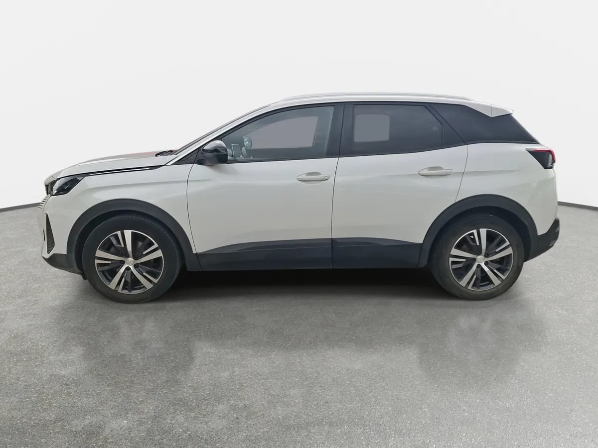 Peugeot 3008 1.2 Active Pack Puretech 130 4x2 Mt6 5p año 2023