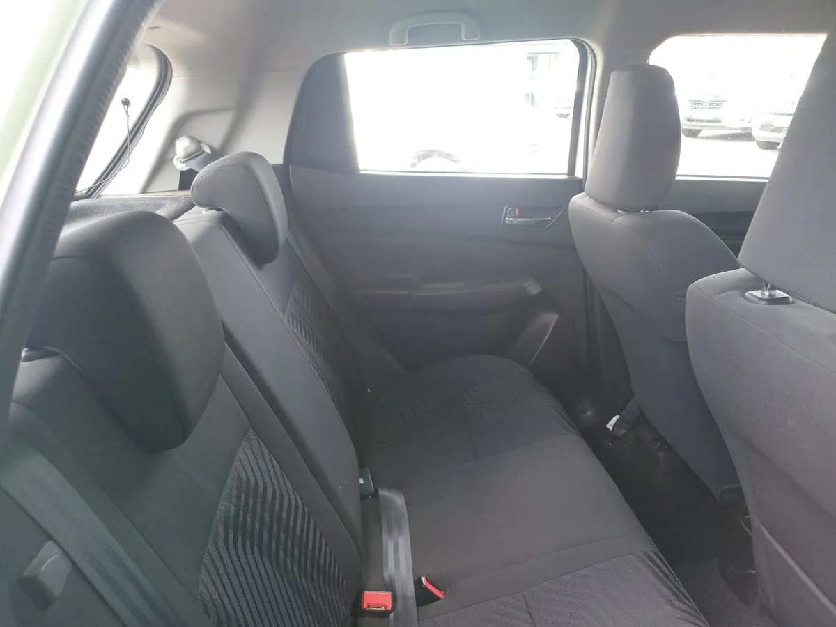 Suzuki Swift 1.2 Gl Sport 4x2 Hb Mt 5p año 2021