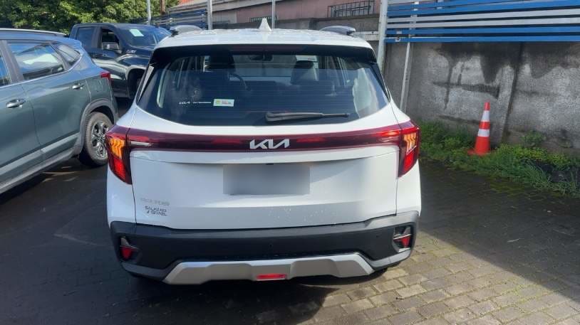 Kia Seltos 1.5 Ex 4x2 Avt At 5p año 2026