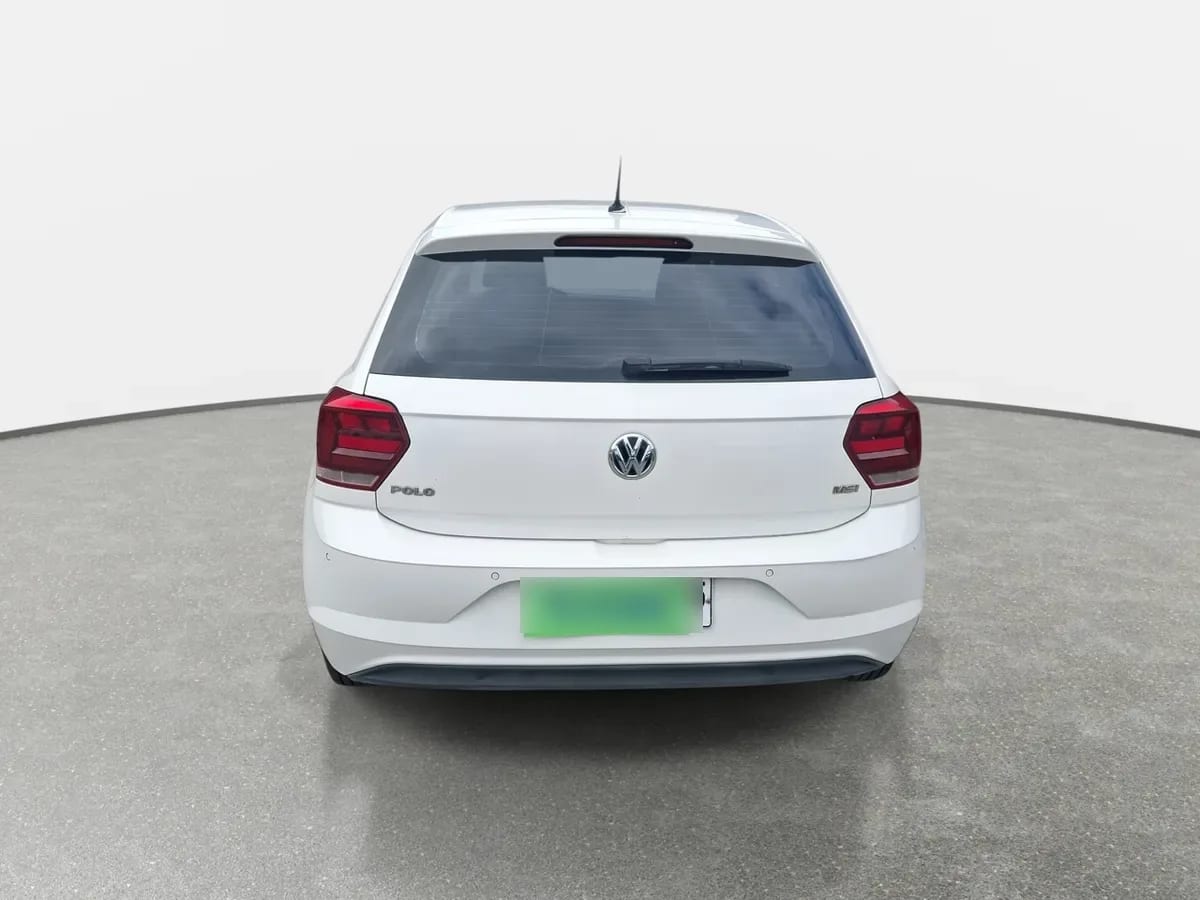 Volkswagen Polo 1.6 Comfortline 4x2 Mt5 5p año 2021