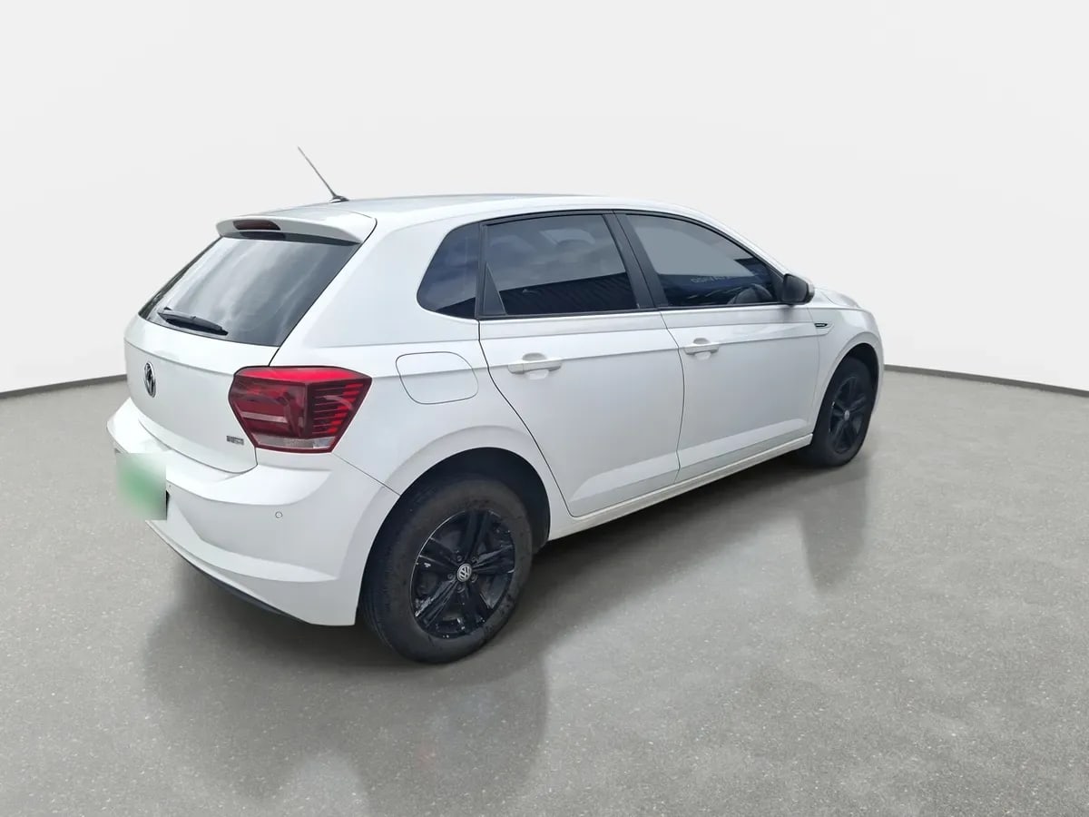 Volkswagen Polo 1.6 Comfortline 4x2 Mt5 5p año 2021
