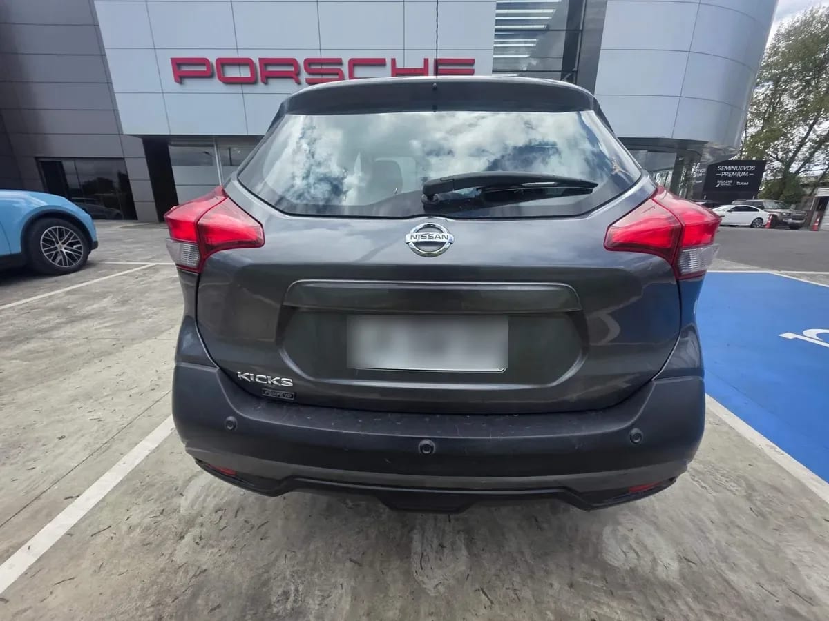 Nissan Kicks 1.6 Advance 4x2 Mt 5p año 2019