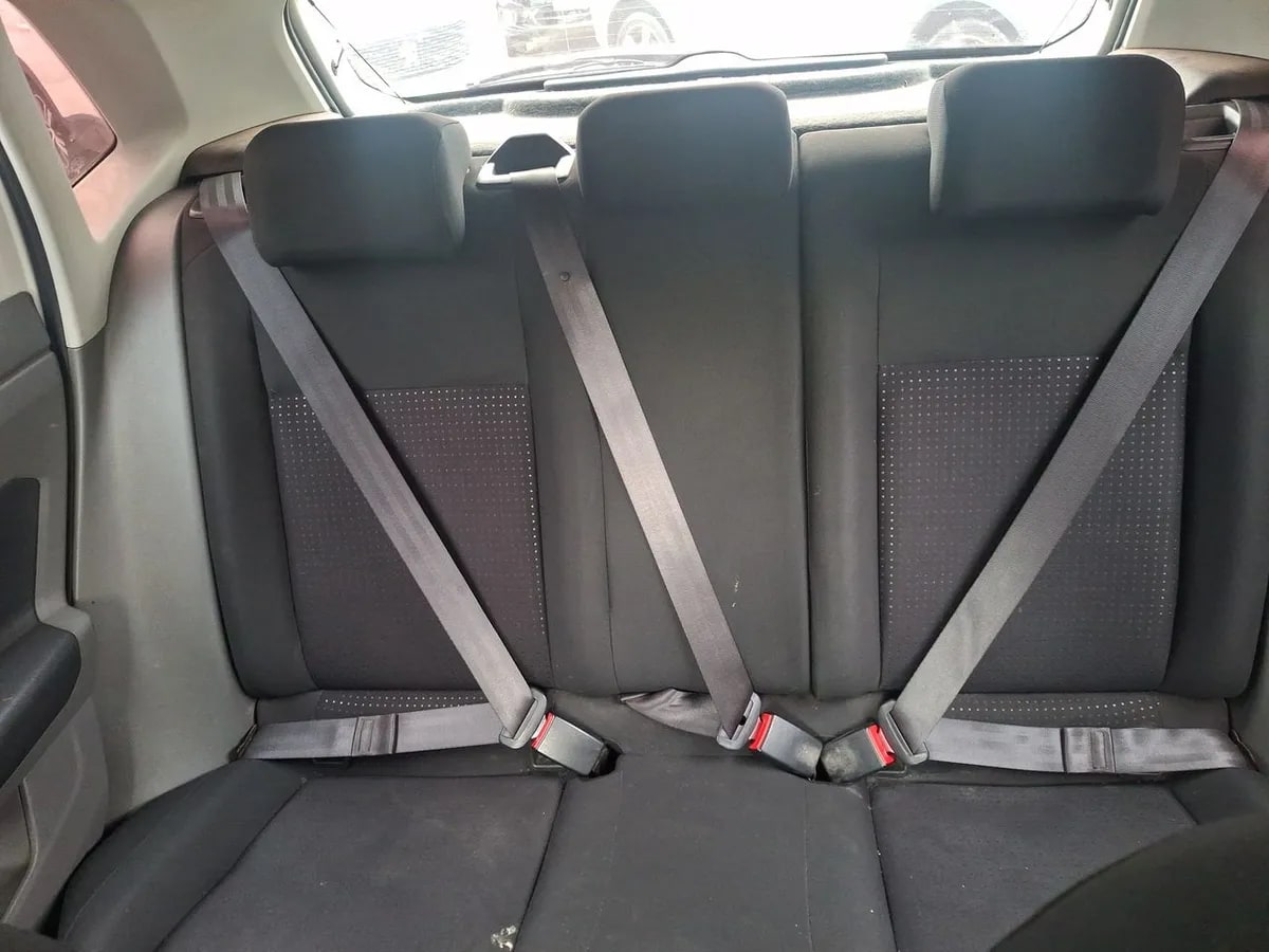 Volkswagen Polo 1.6 Comfortline 4x2 Mt5 5p año 2021