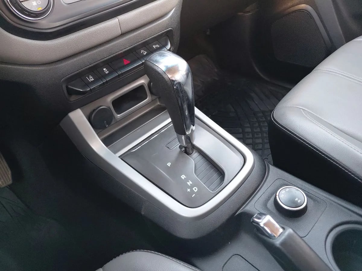 Chevrolet Colorado 2.8 Ctdi 4x4 Ltz At 4p año 2020