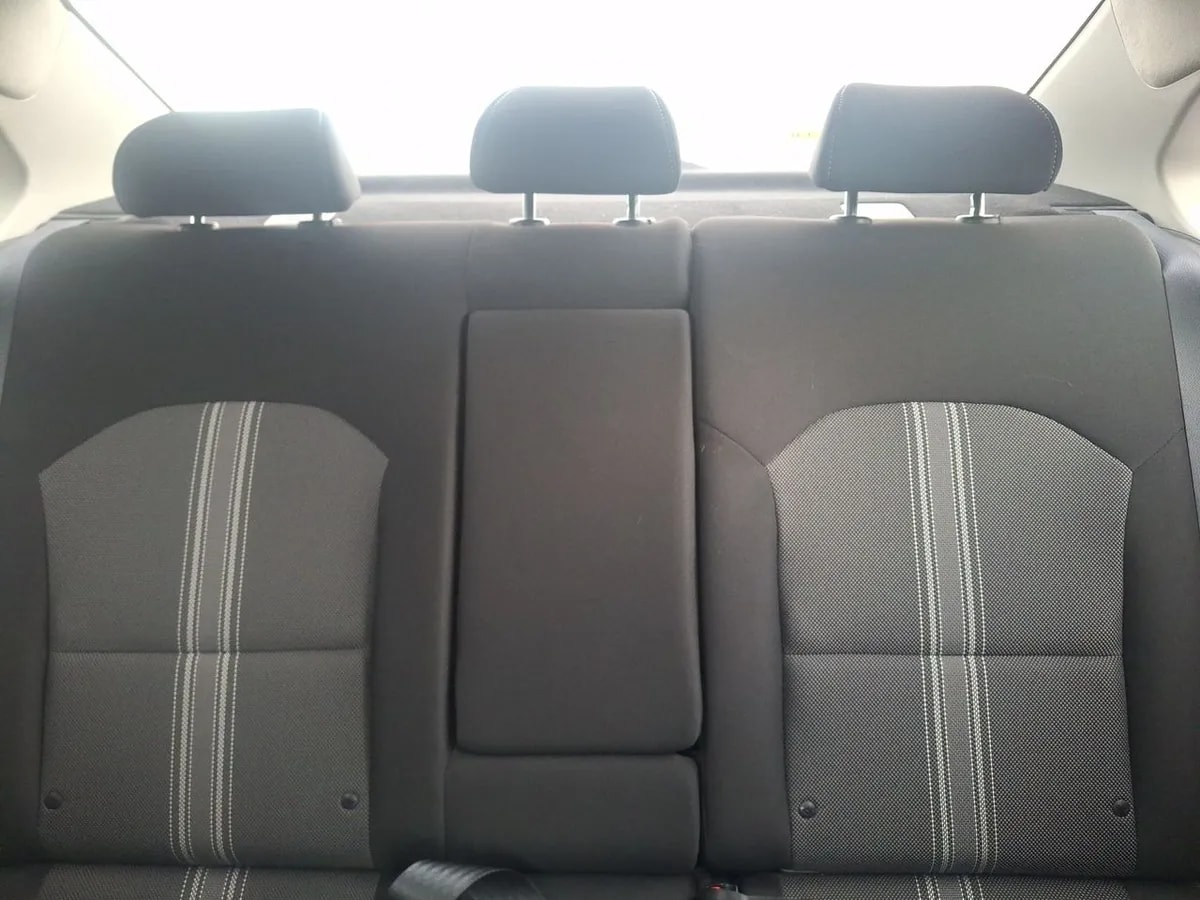 Kia Cerato 1.6 Ex Full 4x2 6at 4p año 2023