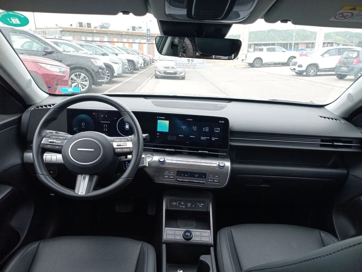 Hyundai Kona 1.6 Sx2 Design Hybrid 4x2 At 5p año 2026