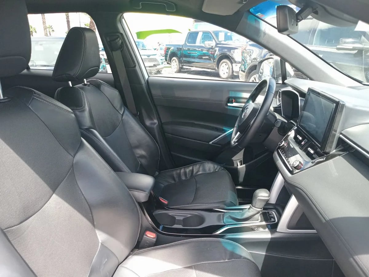 Toyota Corolla Cross 1.8 Seg Hybrid 4x2 Cvt At 5p año 2021