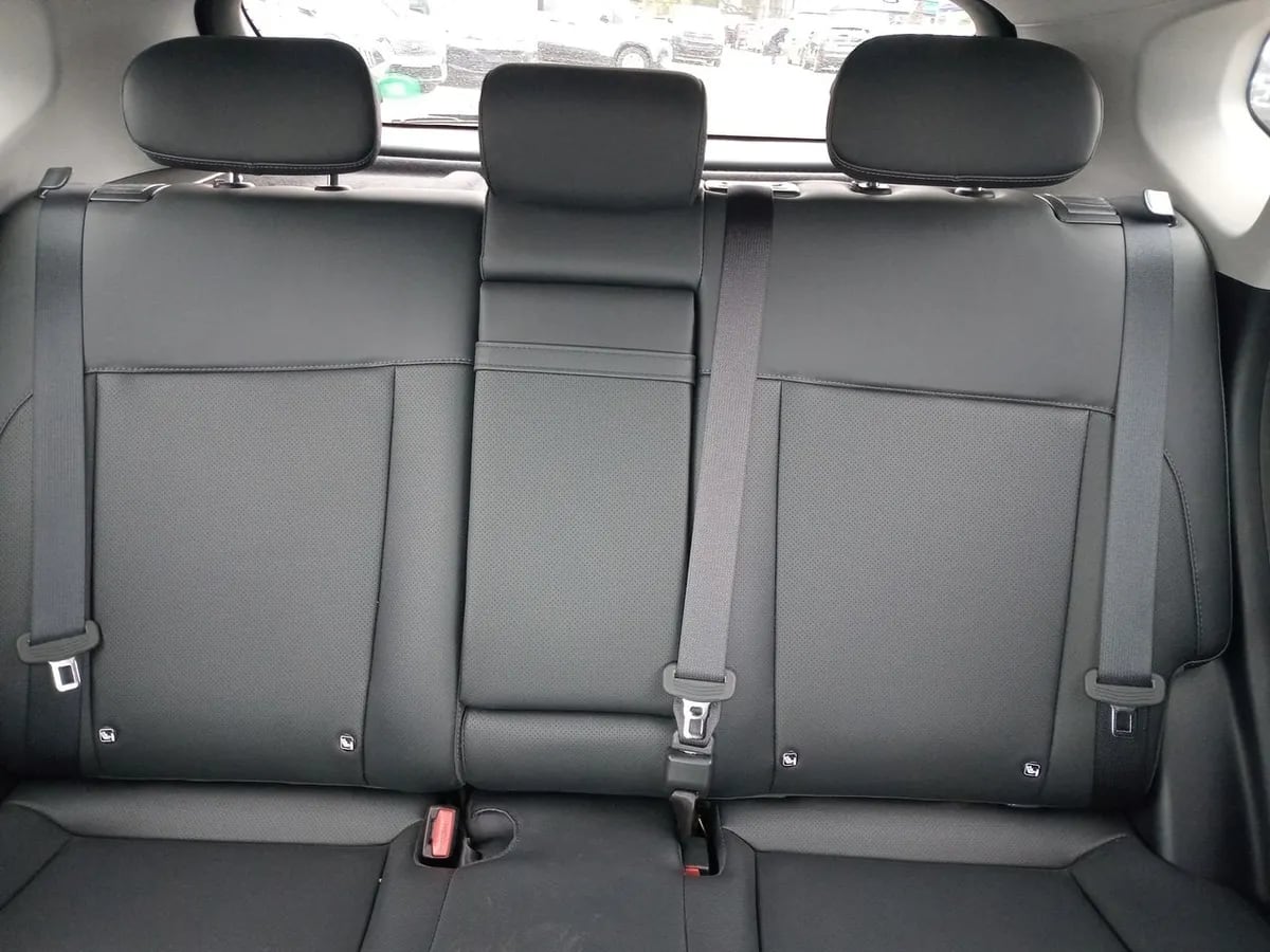 Hyundai Kona 1.6 Sx2 Design Hybrid 4x2 At 5p año 2026