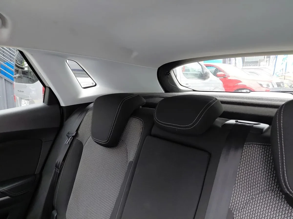 Opel Grandland 1.2t Dynamic 4x2 Mt6 5p año 2021