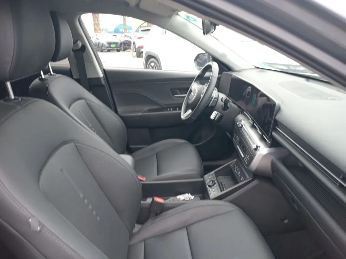 Hyundai Kona 1.6 Sx2 Design Hybrid 4x2 At 5p año 2026