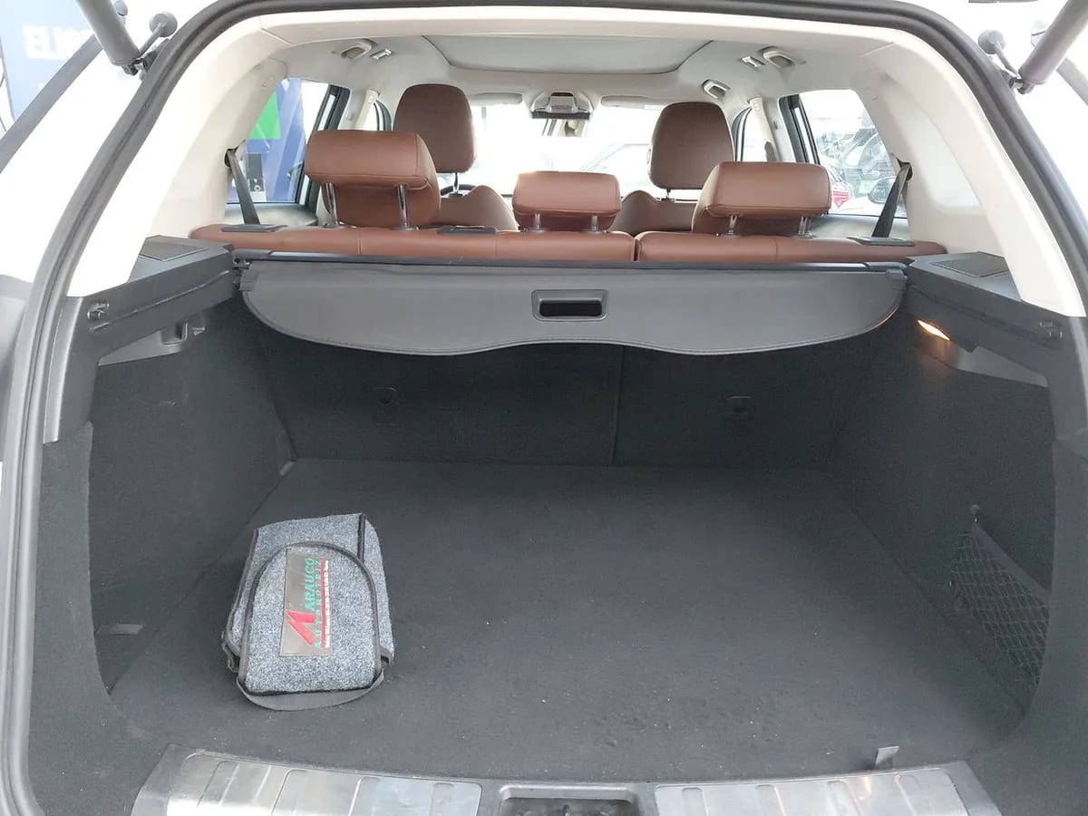 Geely Azkarra 1.5t Luxury 4x4 Dct 7at 5p año 2022