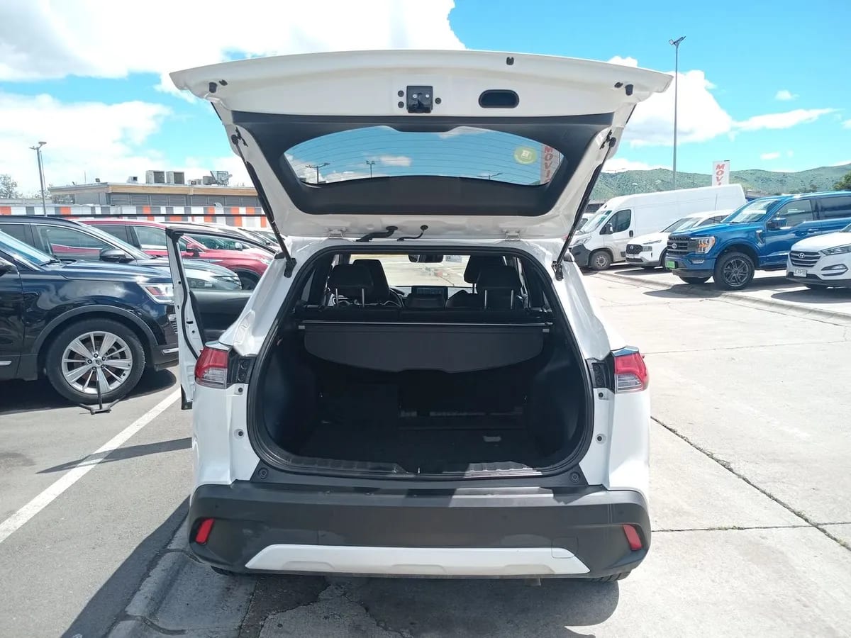 Toyota Corolla Cross 1.8 Seg Hybrid 4x2 Cvt At 5p año 2021