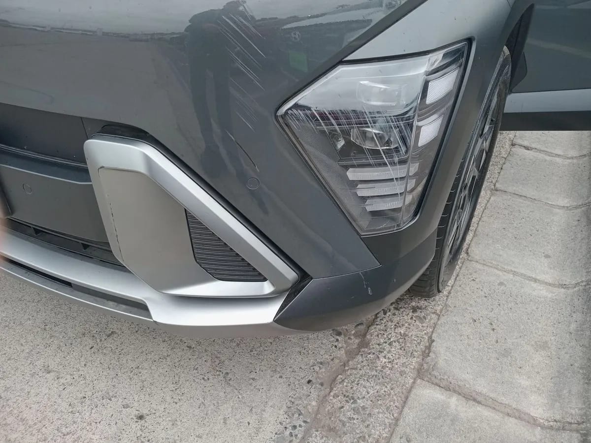 Hyundai Kona 1.6 Sx2 Design Hybrid 4x2 At 5p año 2026