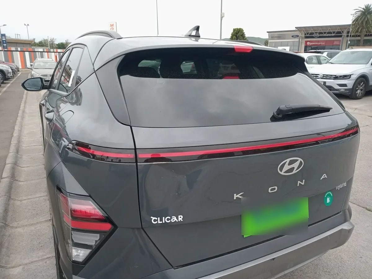 Hyundai Kona 1.6 Sx2 Design Hybrid 4x2 At 5p año 2026
