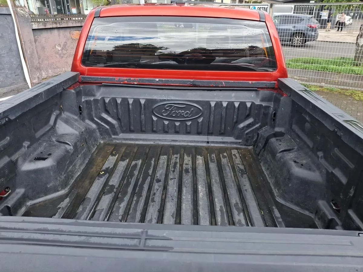 Ford Ranger 2.0 Xls Diesel 4x4 Dob. Cab. Mt 4p año 2024