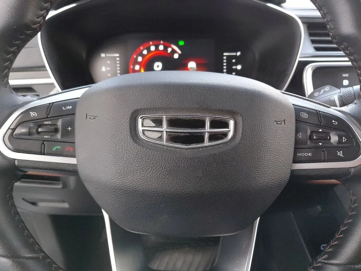 Geely Azkarra 1.5t Luxury 4x4 Dct 7at 5p año 2022