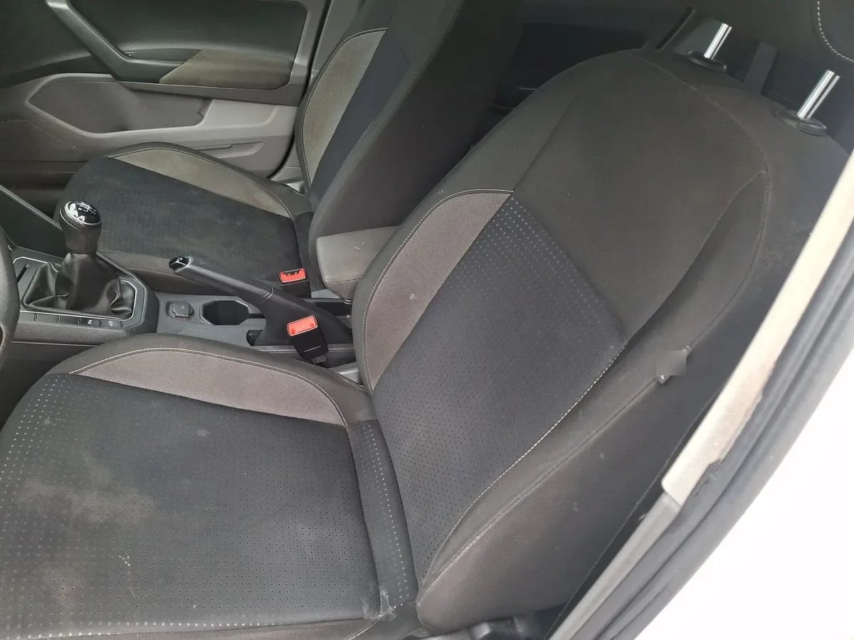Volkswagen Polo 1.6 Comfortline 4x2 Mt5 5p año 2021