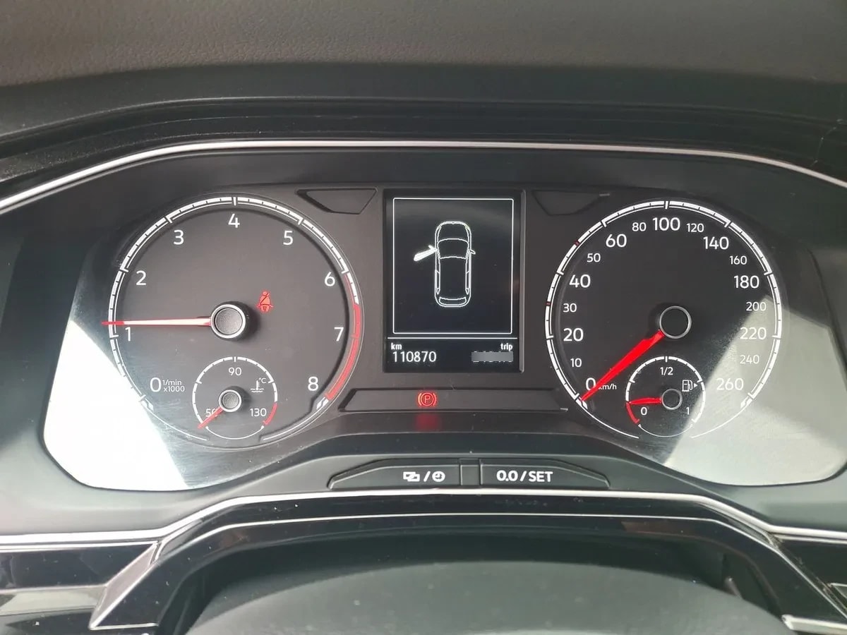 Volkswagen Polo 1.6 Comfortline 4x2 Mt5 5p año 2021
