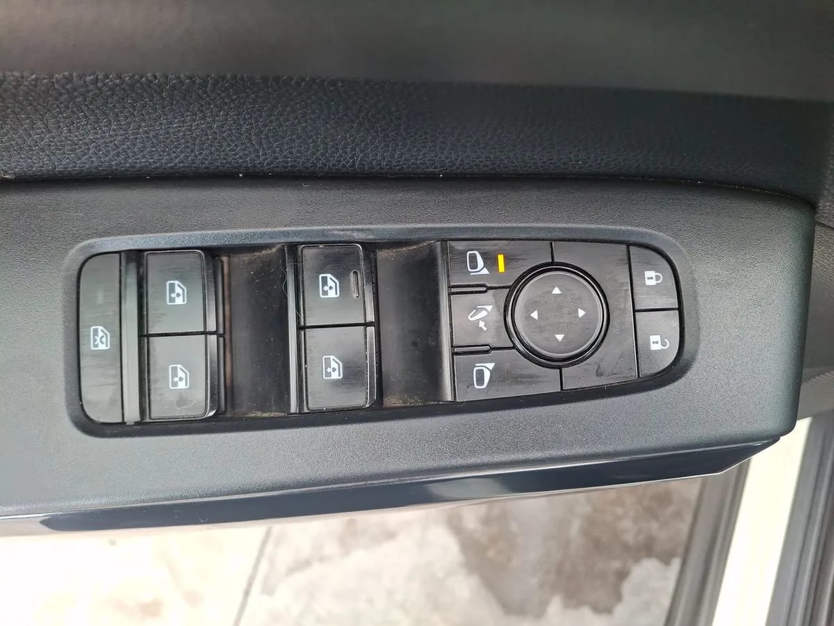 Nissan Pathfinder 3.5 Sense 2wd Cvt At 5p año 2024