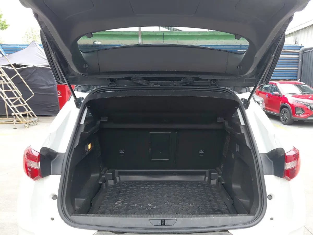 Opel Grandland 1.2t Dynamic 4x2 Mt6 5p año 2021