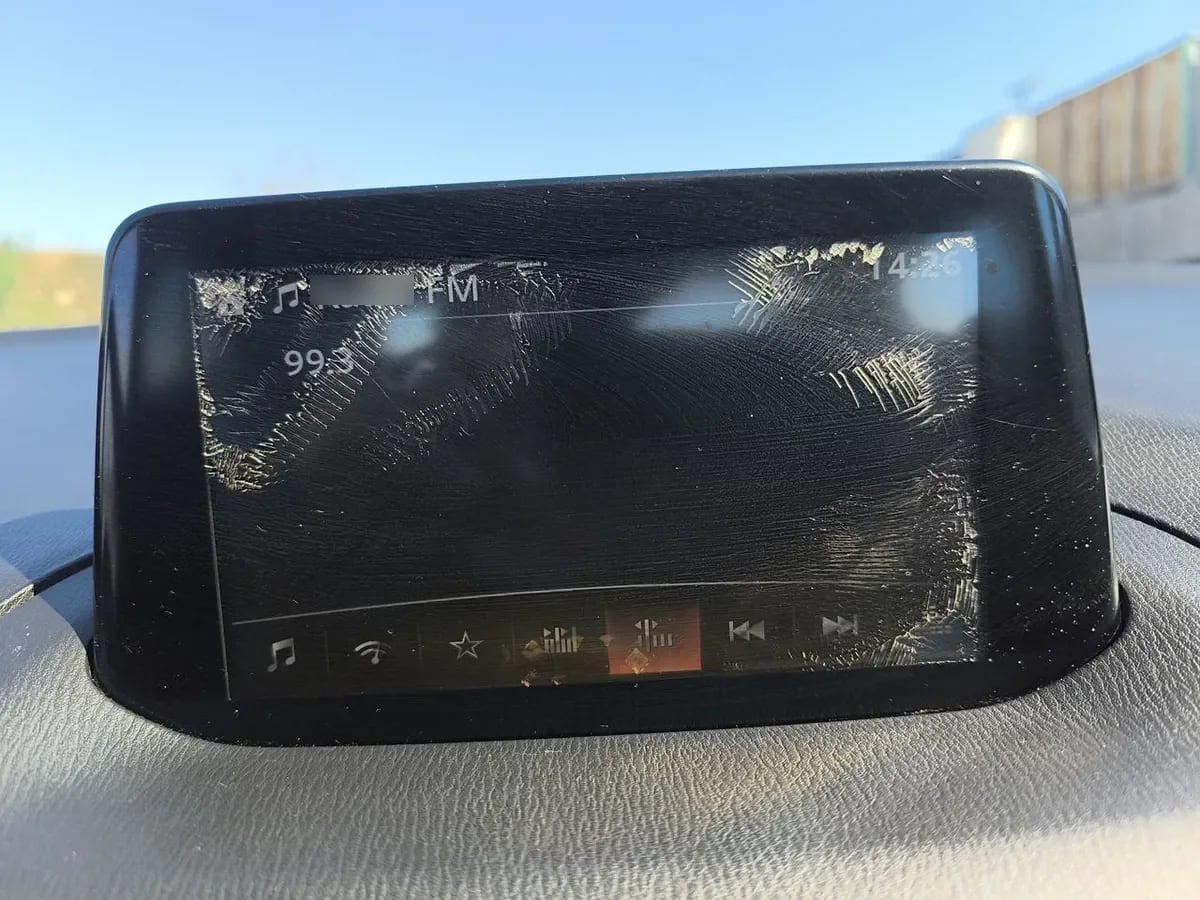 Mazda 3 2.0 V 4x2 Sdn Sunroof 6at 4p año 2017