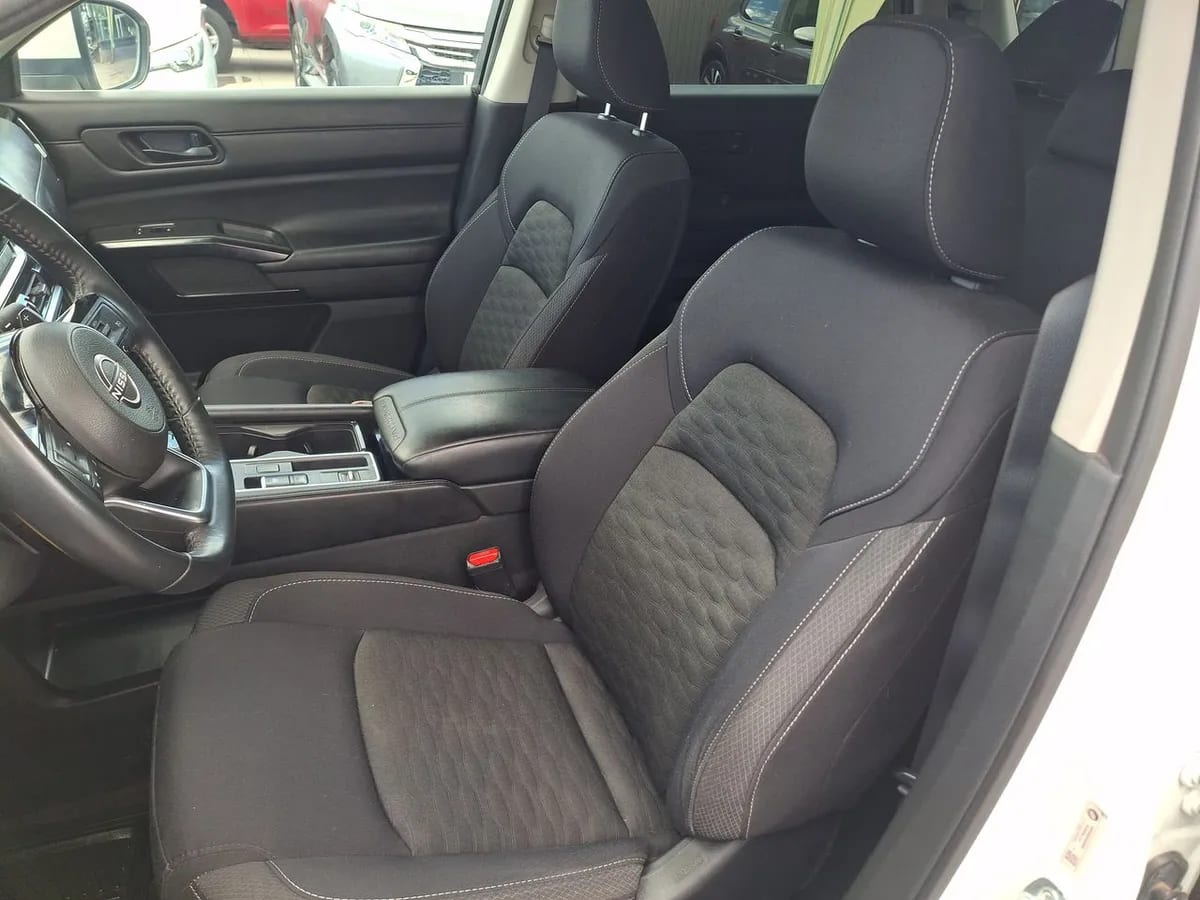 Nissan Pathfinder 3.5 Sense 2wd Cvt At 5p año 2024