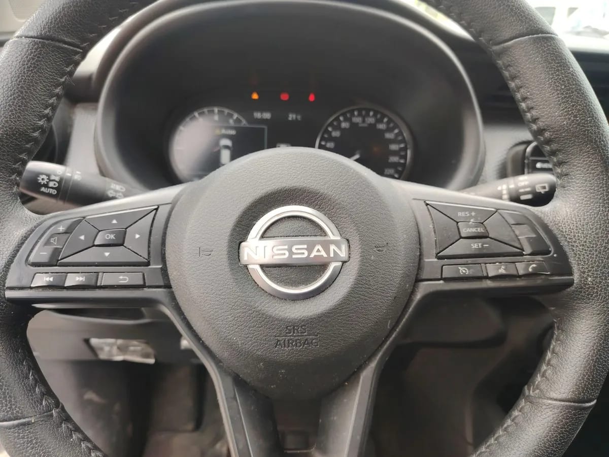 Nissan Kicks 1.6 Advance 4x2 Cvt At 5p año 2025