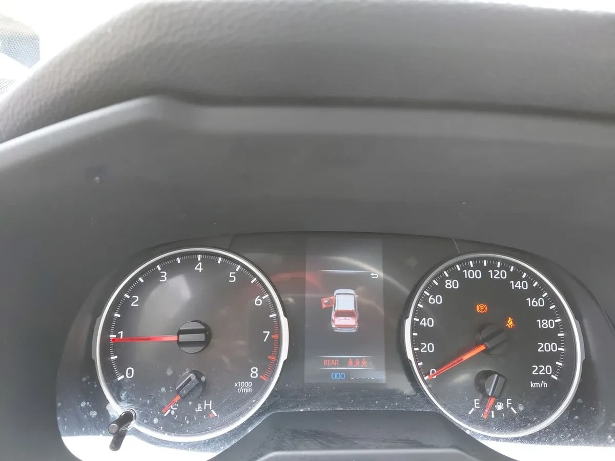 Toyota Rav 4 2.0 Le 4x2 Mt 5p año 2024