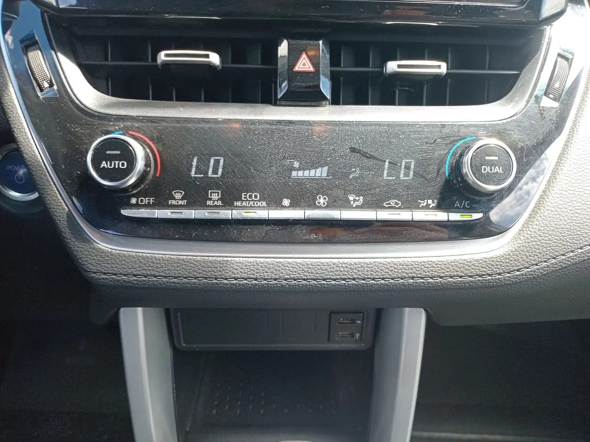 Toyota Corolla Cross 1.8 Seg Hybrid 4x2 Cvt At 5p año 2021