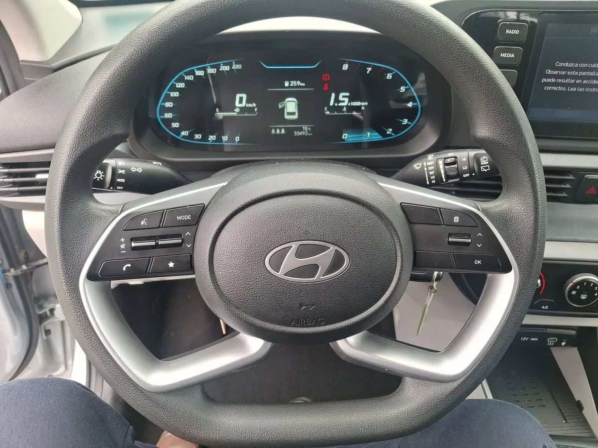 Hyundai I20 1.4 Plus Fl Bi3 4x2 Hb Mt 5p año 2025
